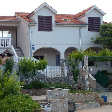 Apartmani Zmiric Primošten Extérieur photo