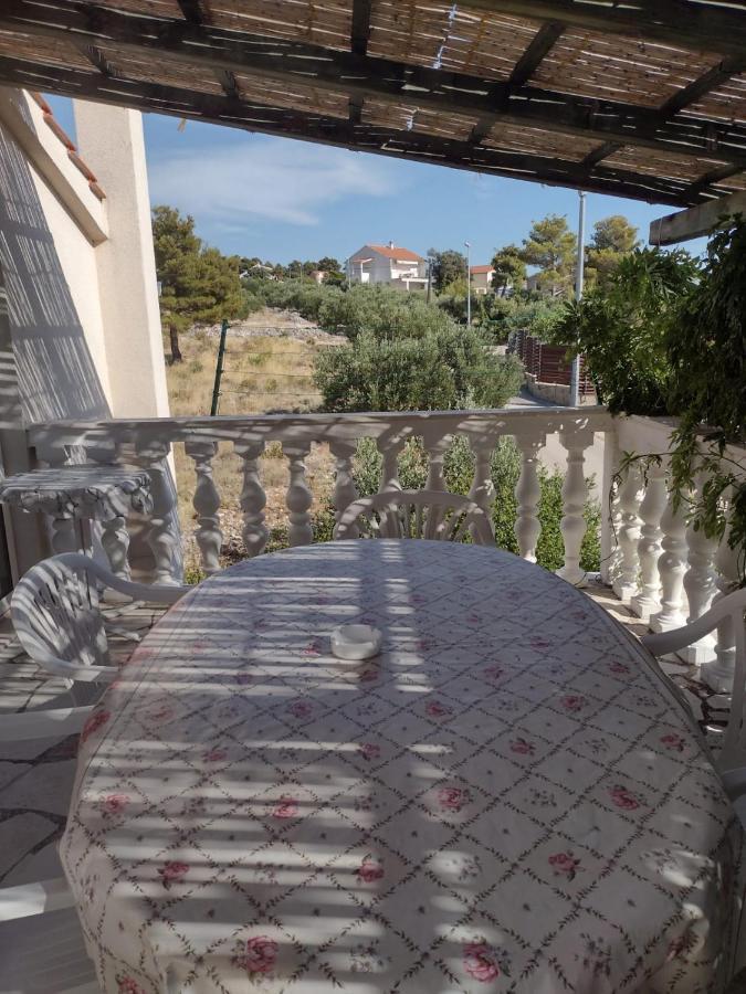 Apartmani Zmiric Primošten Extérieur photo