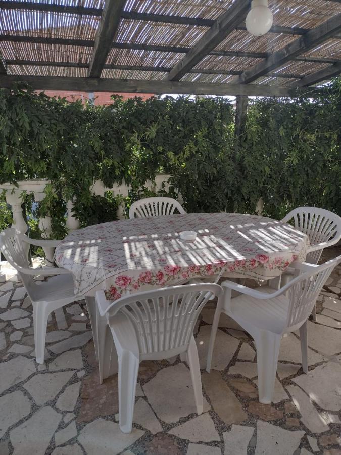 Apartmani Zmiric Primošten Extérieur photo