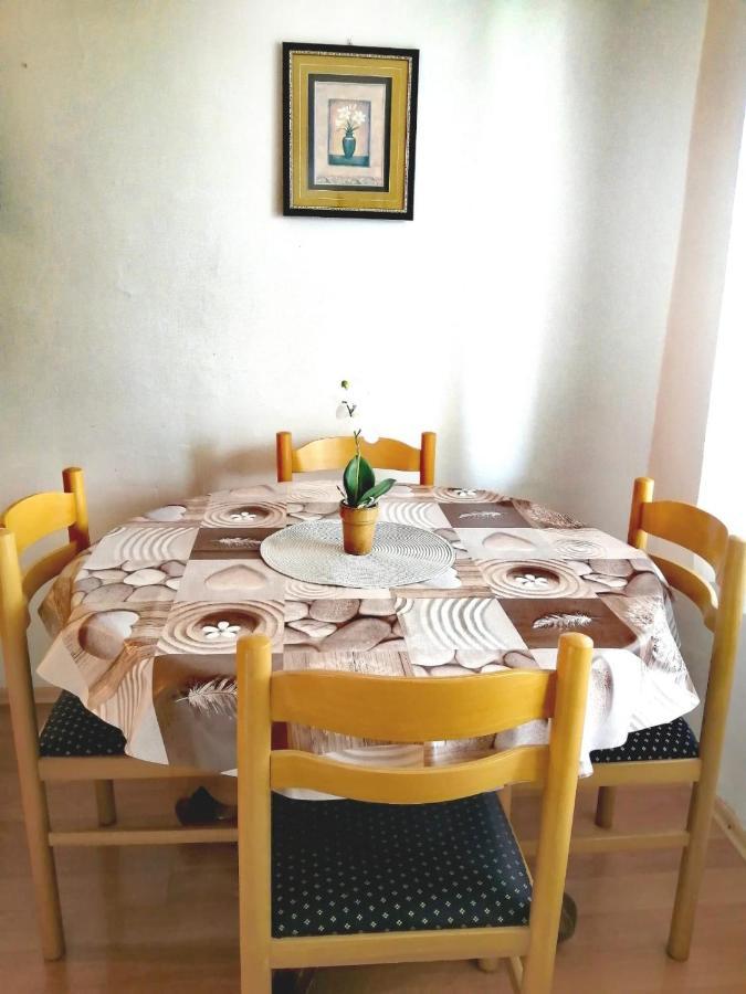 Apartmani Zmiric Primošten Extérieur photo