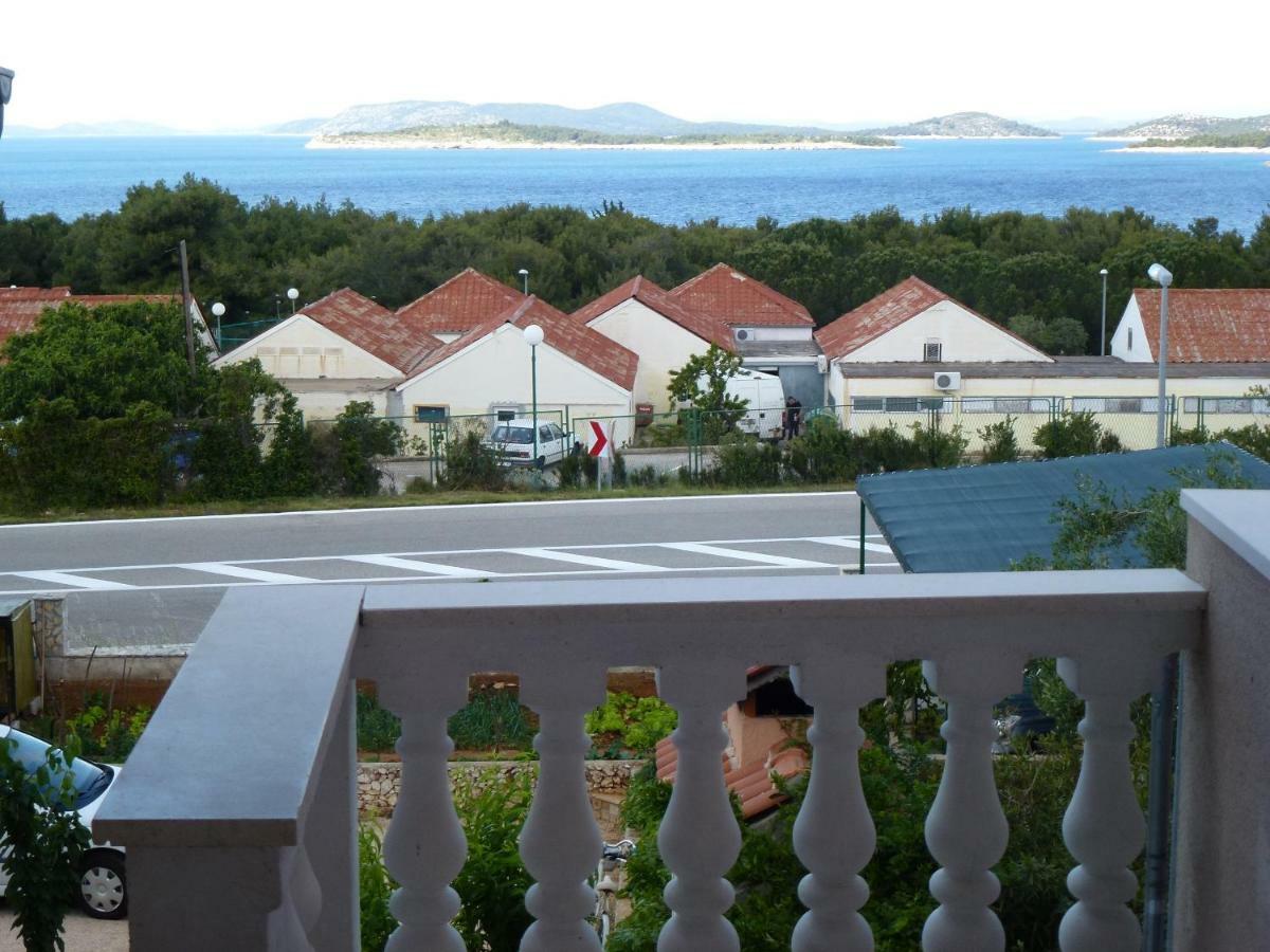 Apartmani Zmiric Primošten Extérieur photo