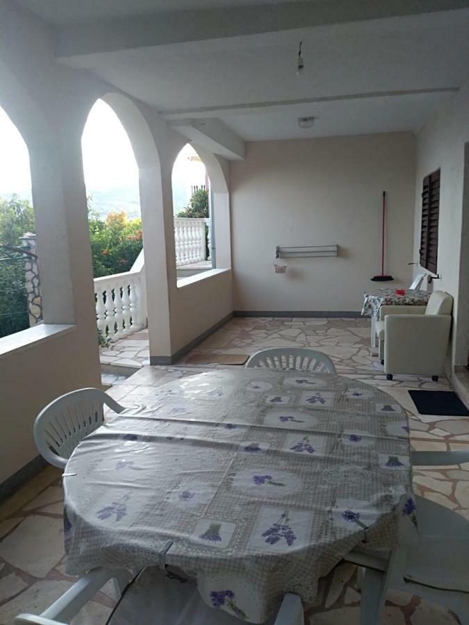 Apartmani Zmiric Primošten Extérieur photo